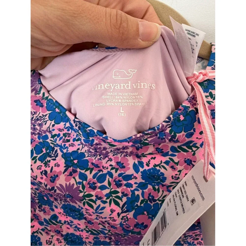 Vineyard Vines Pink & Blue Floral Long-Sleeve One-Piece Swimsuit size large (16)